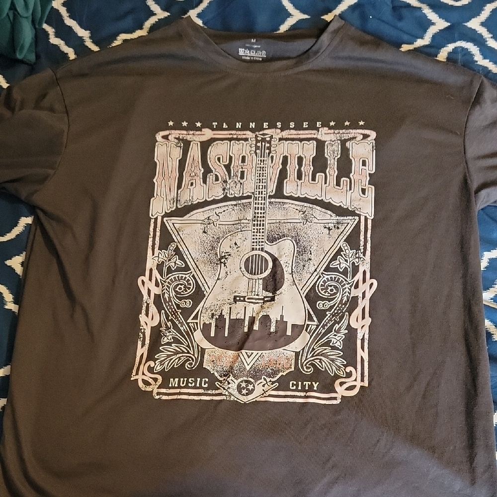 SHEIN Nashville Guitar Graphic Tee - Charcoal